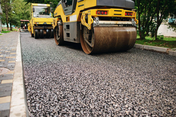 Best Cobblestone Driveway Pavers  in Iola, KS